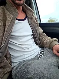 Zeefy webcam model stream image