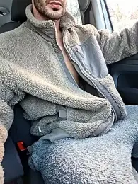 Zeefy webcam model stream image