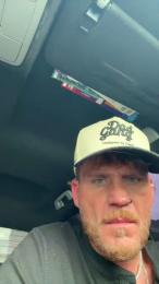 Daddygasm webcam model stream image