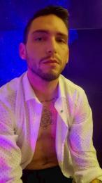 ale1717 webcam cam4 model stream image