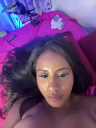 AlisonHoot69 webcam model stream image