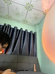 Ly_Coca24 webcam model stream image