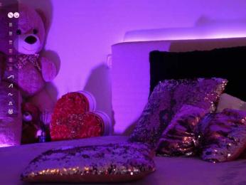 AngelaMyst webcam model stream image