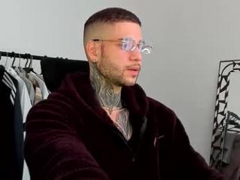 _jamesleandros webcam model stream image