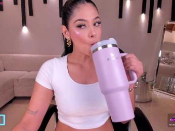 AlyssaDean webcam model stream image