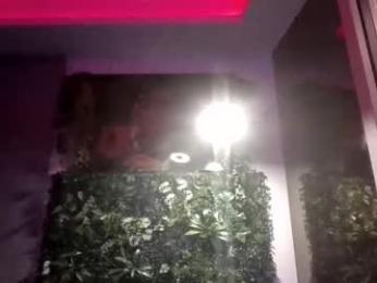 cassandra06400 webcam model stream image