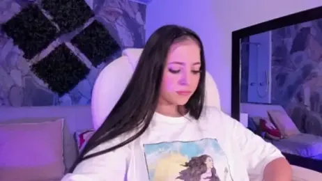 Maaiitee webcam model stream image