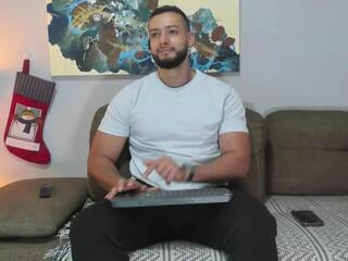 Calix Snake webcam model stream image