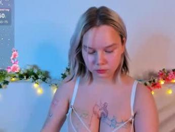 large_ocean webcam model stream image