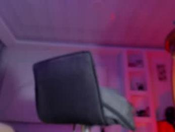 chloe_cooperr webcam model stream image