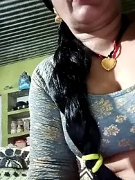 Haliya88 webcam stripchat model stream image