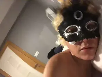 AlevNaz webcam model stream image