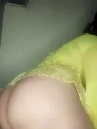 yaraa49 webcam model stream image