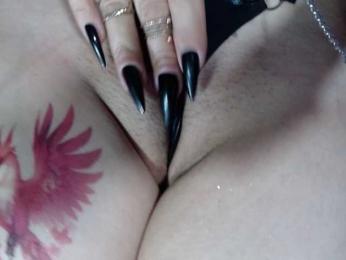 Lucy-mature webcam bongacams model stream image