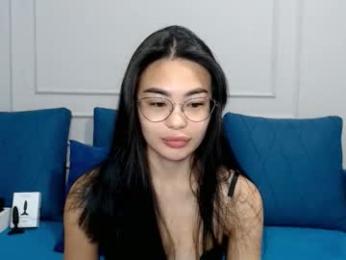 little_v1rgin_angel webcam model stream image