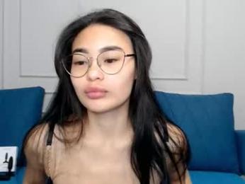 little_v1rgin_angel webcam model stream image