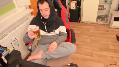 tonibiteen21 webcam model stream image