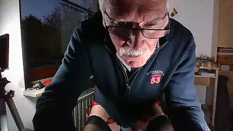 super-snoopy webcam model stream image