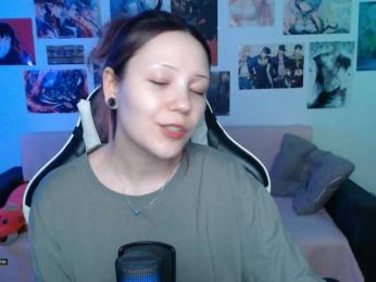 Hugo-Min webcam model stream image