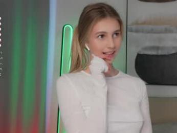 fluffy_angel webcam model stream image