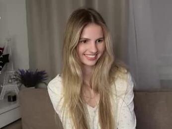 fluffy_angel webcam chaturbate model stream image