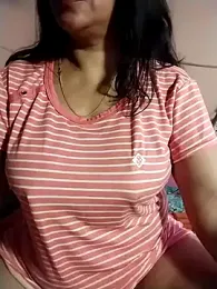 tharu_sweet webcam model stream image