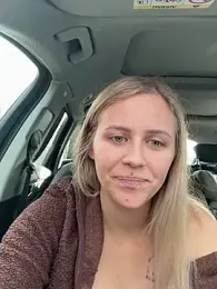 lunawolf21 webcam model stream image