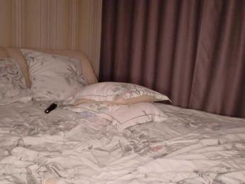 EvaSweet webcam model stream image