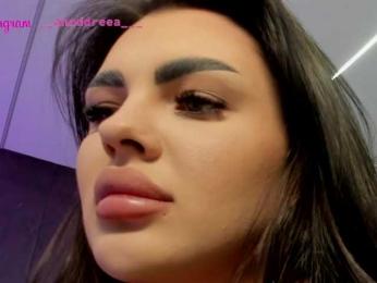 PerfectT33n webcam bongacams model stream image