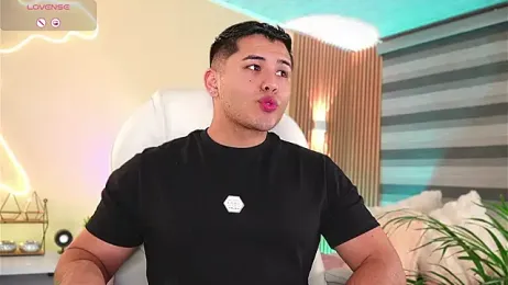 MatiasKorn webcam model stream image