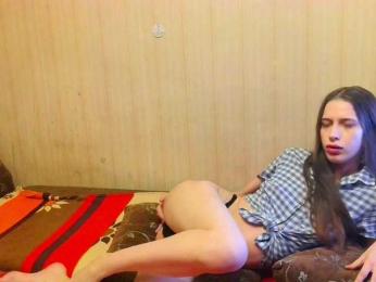 Rina-OnlyForYou webcam model stream image