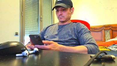 barnayosef webcam model stream image