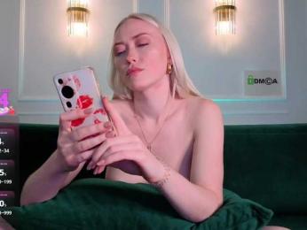 KiraRostova webcam model stream image