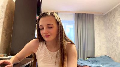 BambiReau webcam cam4 model stream image