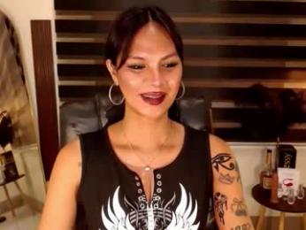 ririmoorets webcam chaturbate model stream image