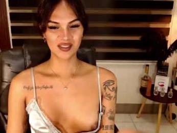 ririmoorets webcam chaturbate model stream image