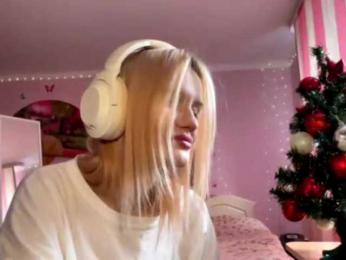 Melissablow webcam model stream image