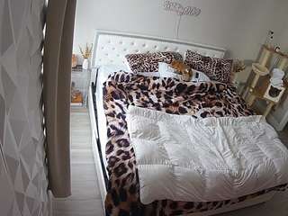 voyeurcam-whitneyoc-01 webcam model stream image