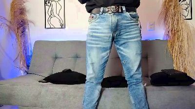 Masterblue_hot webcam model stream image