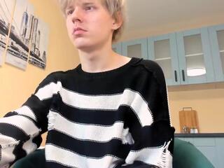 Kevin Monro webcam model stream image