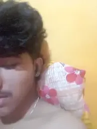 CosmicEmuu webcam model stream image