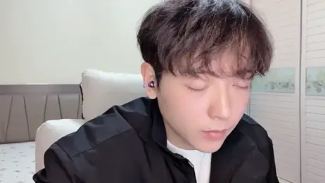 xiaoxiao1025 webcam model stream image