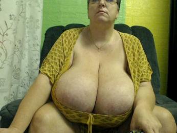 boobs40kk webcam model stream image