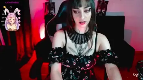 Kizzuky webcam model stream image