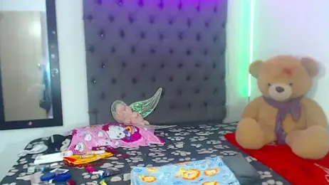 lucianadolll webcam model stream image