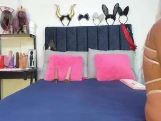 emmily-giraldo webcam model stream image