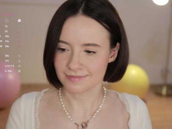 MissEssie webcam model stream image