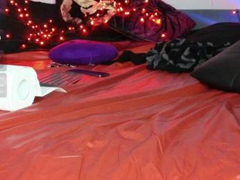 Devilsbride webcam model stream image