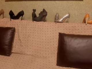 keiraneil webcam model stream image