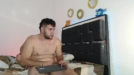 Thyler_and_valerio webcam model stream image